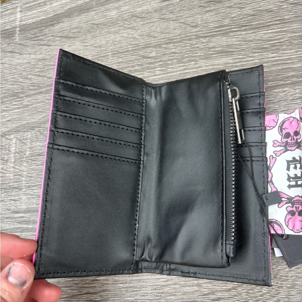 Ed Hardy Hot Pink Leather Wallet with White Tattoo-Flap - Picture 8 of 15